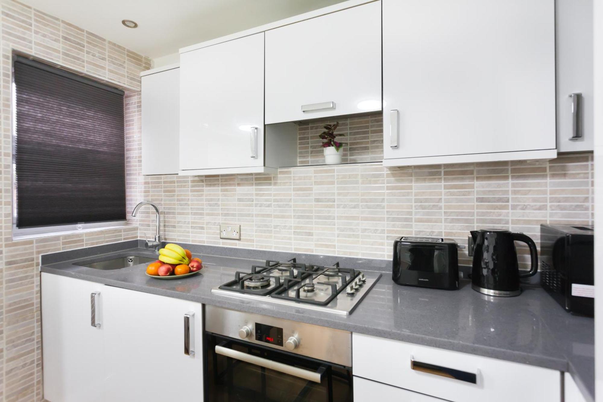 Eurostar Budget Rooms - Next To Kings Cross & Eurostar Train Station Лондон Екстер'єр фото